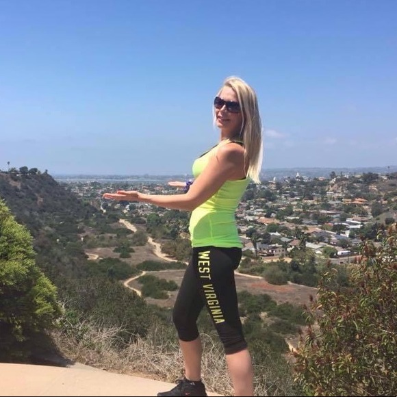 Meet your seller ;/ Suggested User - San Diego .. - Picture 7 of 8